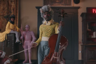 Video: Blood Orange – “Benzo”