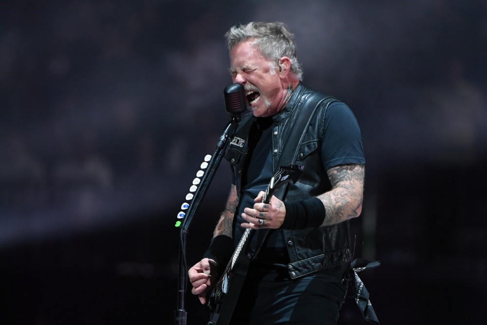 Metallica To Screen S M2 In Theaters For One Night Only Spin