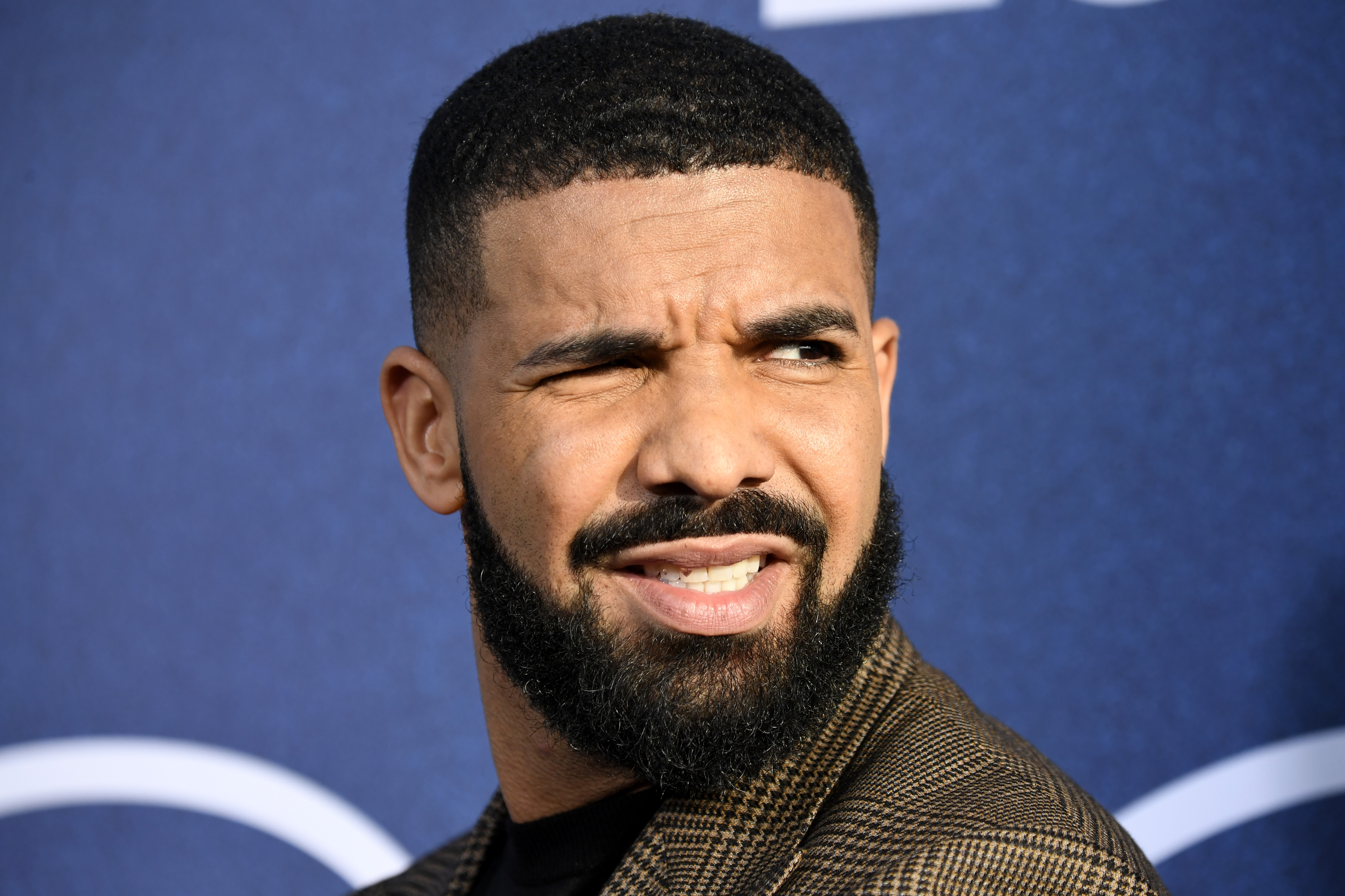 Update: Drake Announces New LP, Debut Poetry Book With Songwriter Kenza Samir