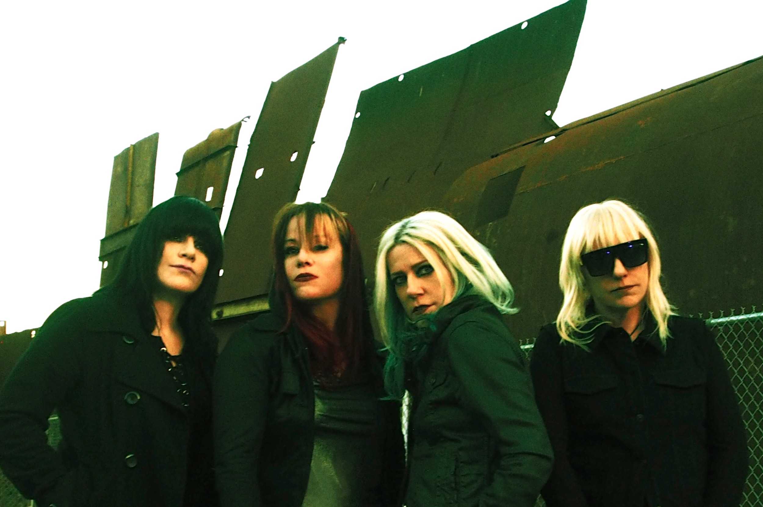 L7 Donita Sparks Interview