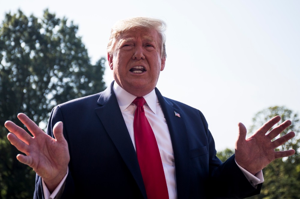 Trump Brags About Crowd Sizes During El Paso Hospital Visit