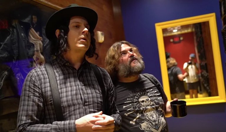 tenacious-d-meet-up-with-jack-white-to-record-upcoming-jack-gray-collaboration-watch