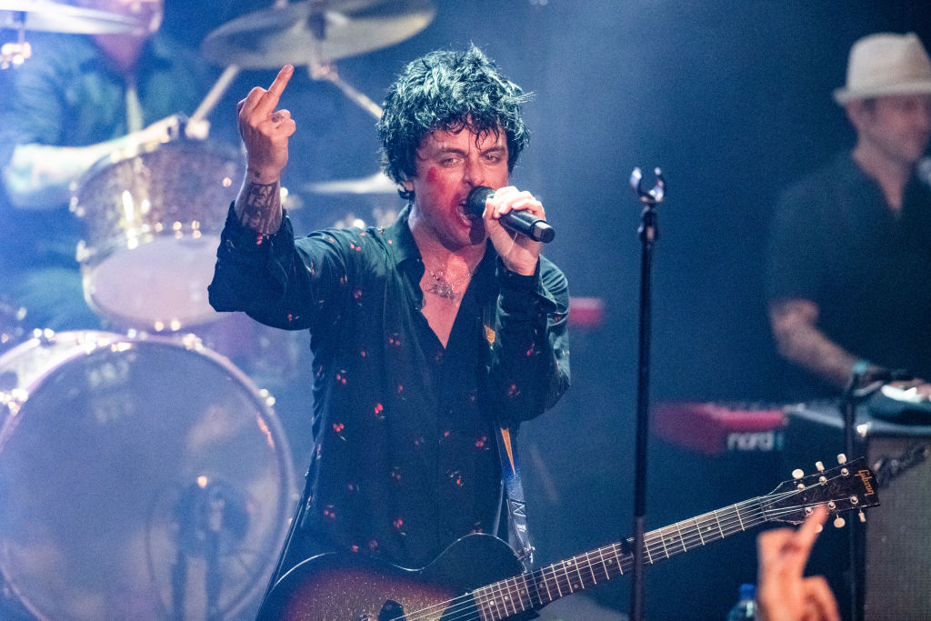 Green Day Launch ‘Saviors’ In Style At New York Club Show