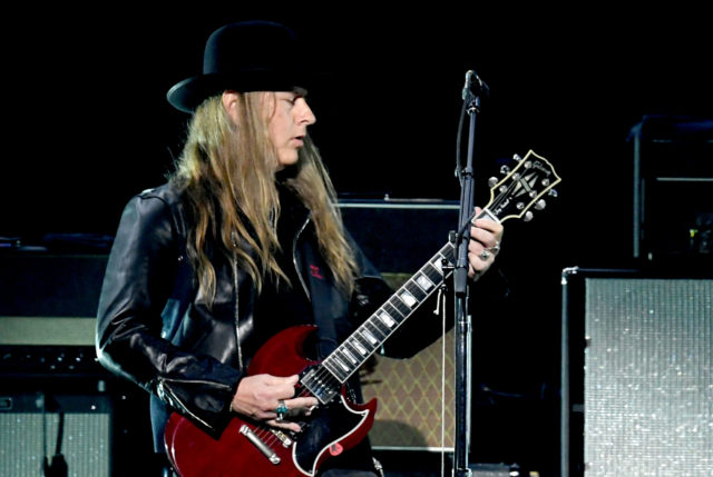 Jerry Cantrell of Alice in Chains