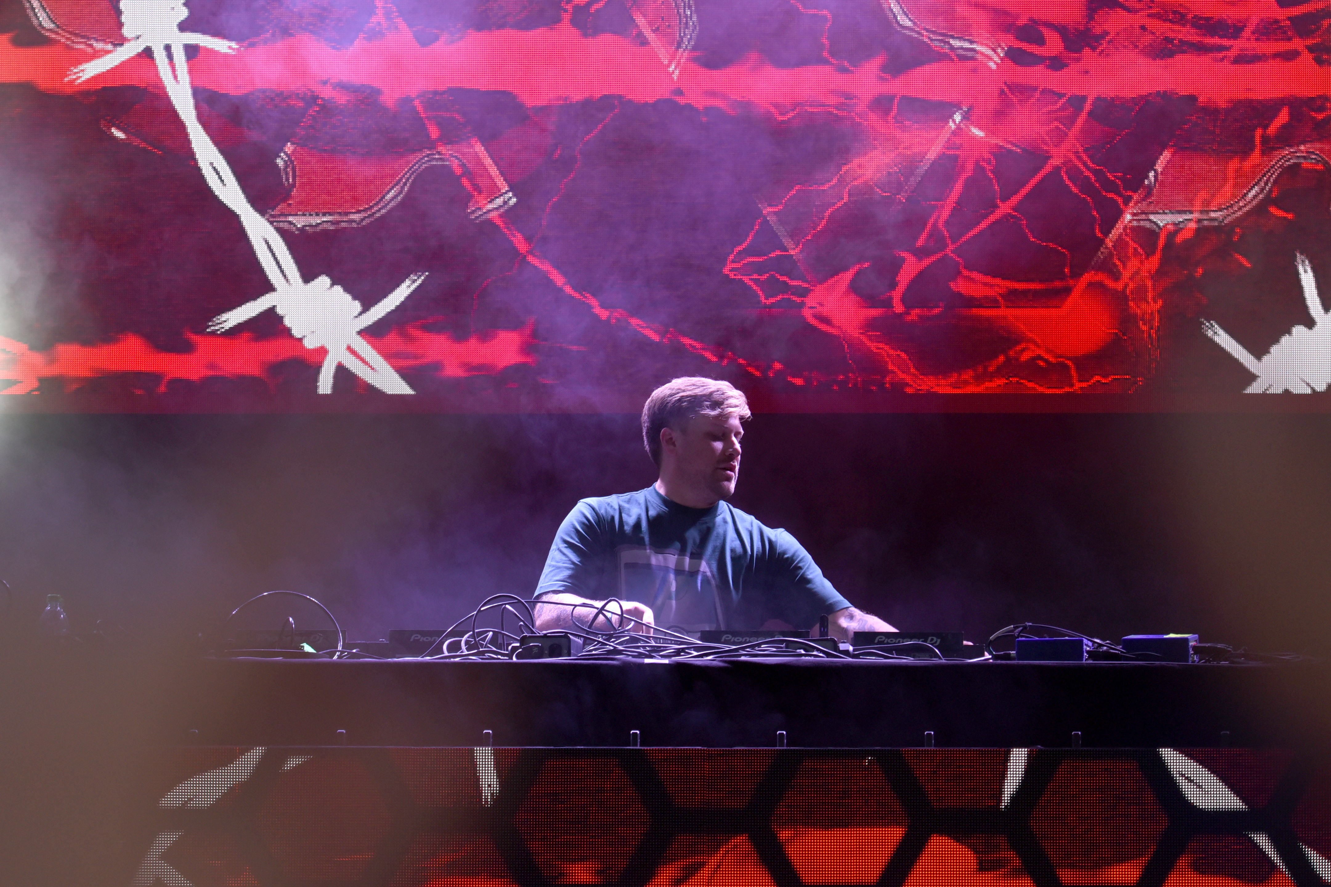 Who Is Kayzo Meet The Dj Working With Sum 41 Blink 182 More Spin