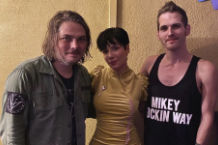 halsey-sings-along-with-the-crowd-at-my-chemical-romance-la-reunion-show