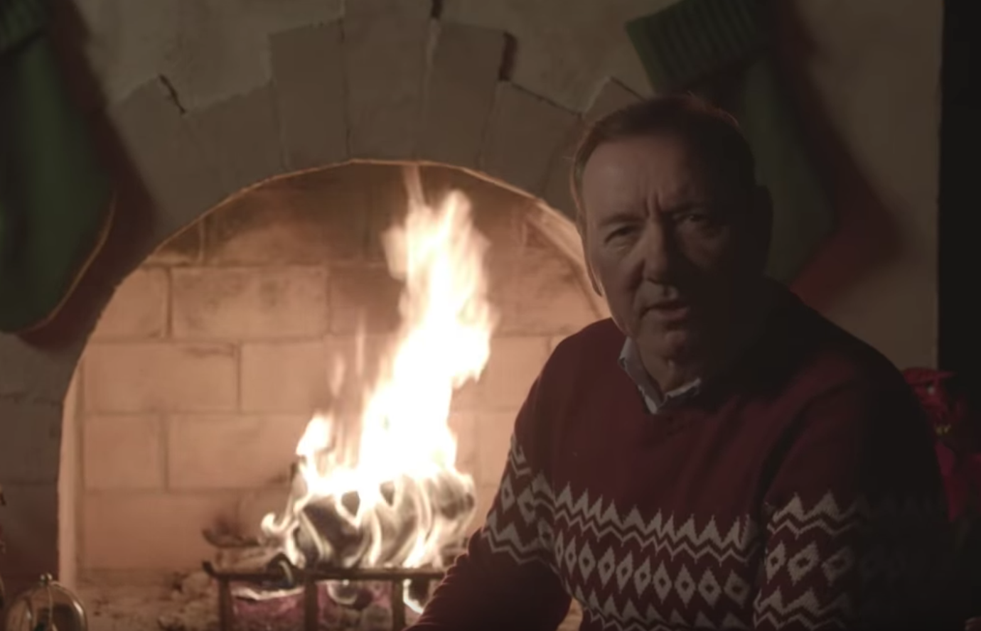 Kevin Spacey Posts Bizarre Holiday Video As House Of Cards Character