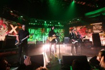 Dave Grohl, Pat Smear, Krist Novoselic, St. Vincent, Beck Nirvana Reunion