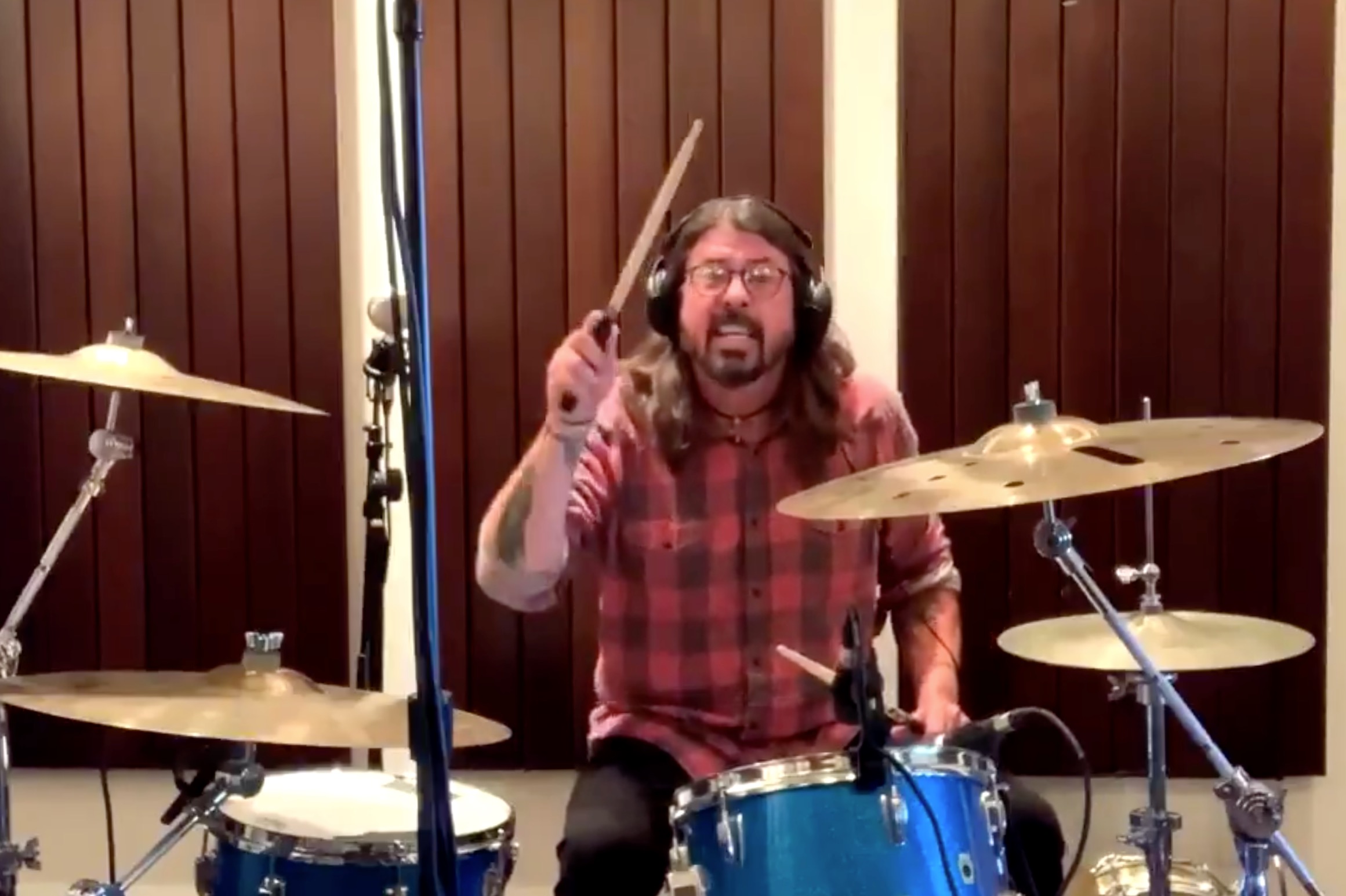 dave-grohl-drum-off