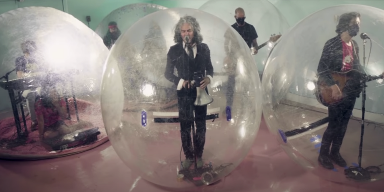 flaming-lips-fallon-1599928856