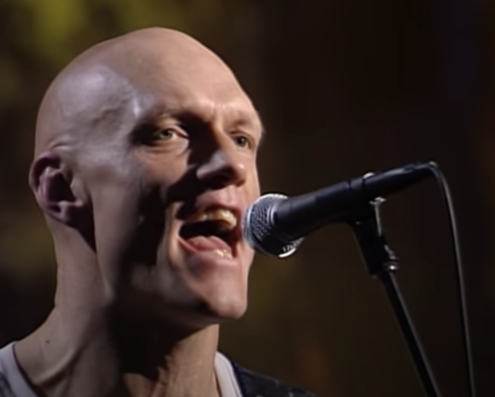 MTV Unplugged Turns 30 Here Are the 30 Best Performances SPIN