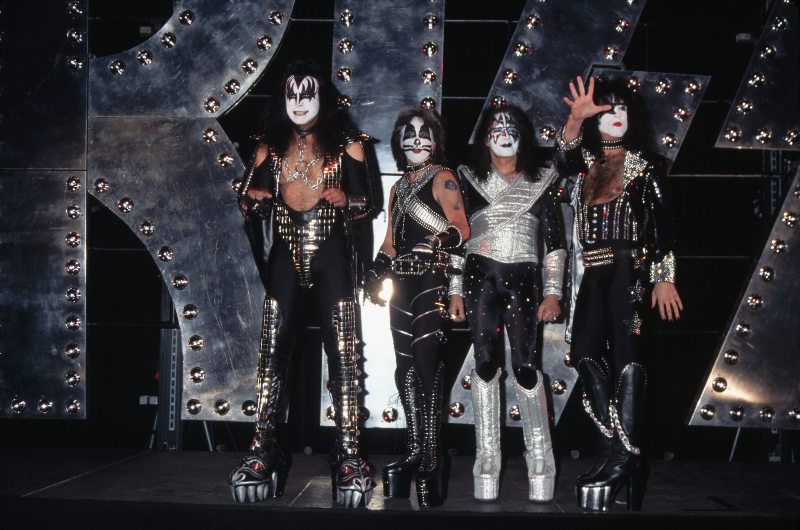 It's Alive!: Our 1996 Kiss Cover Story - SPIN