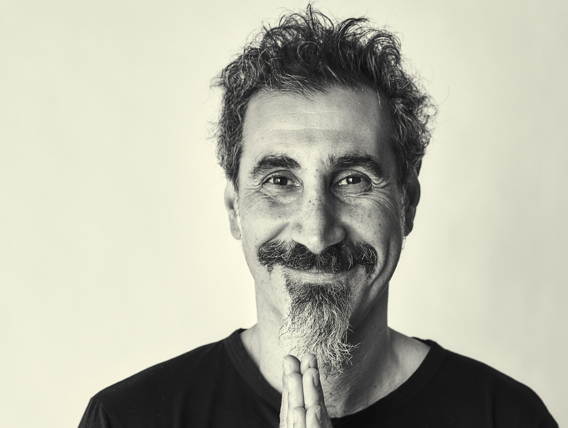 As Nagorno-Karabagh Humanitarian Crisis Worsens, Serj Tankian Drafts Open Letter Urging Intervention