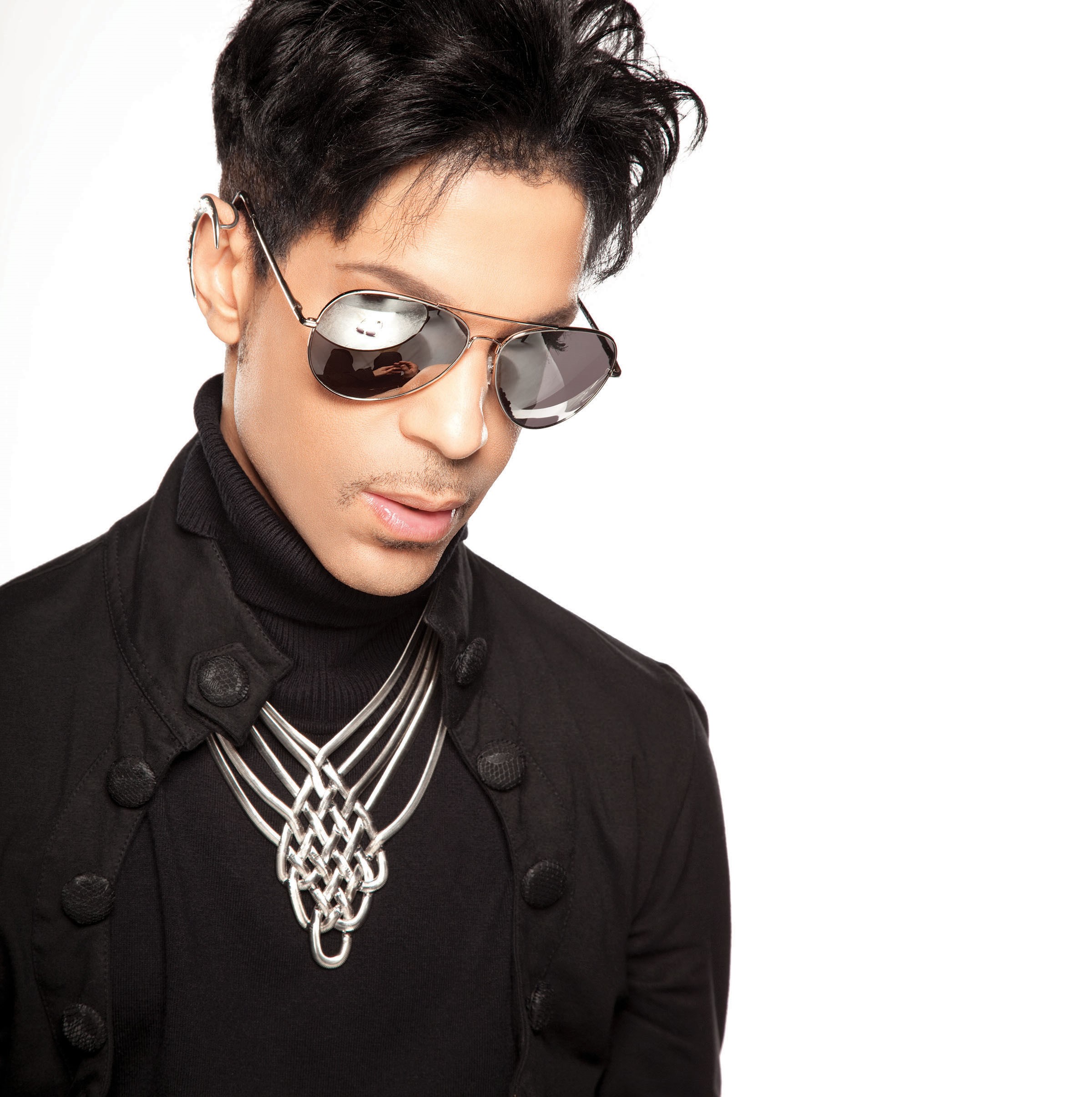 Inside the Making of Prince's Clairvoyant <i>Welcome 2 America</i>