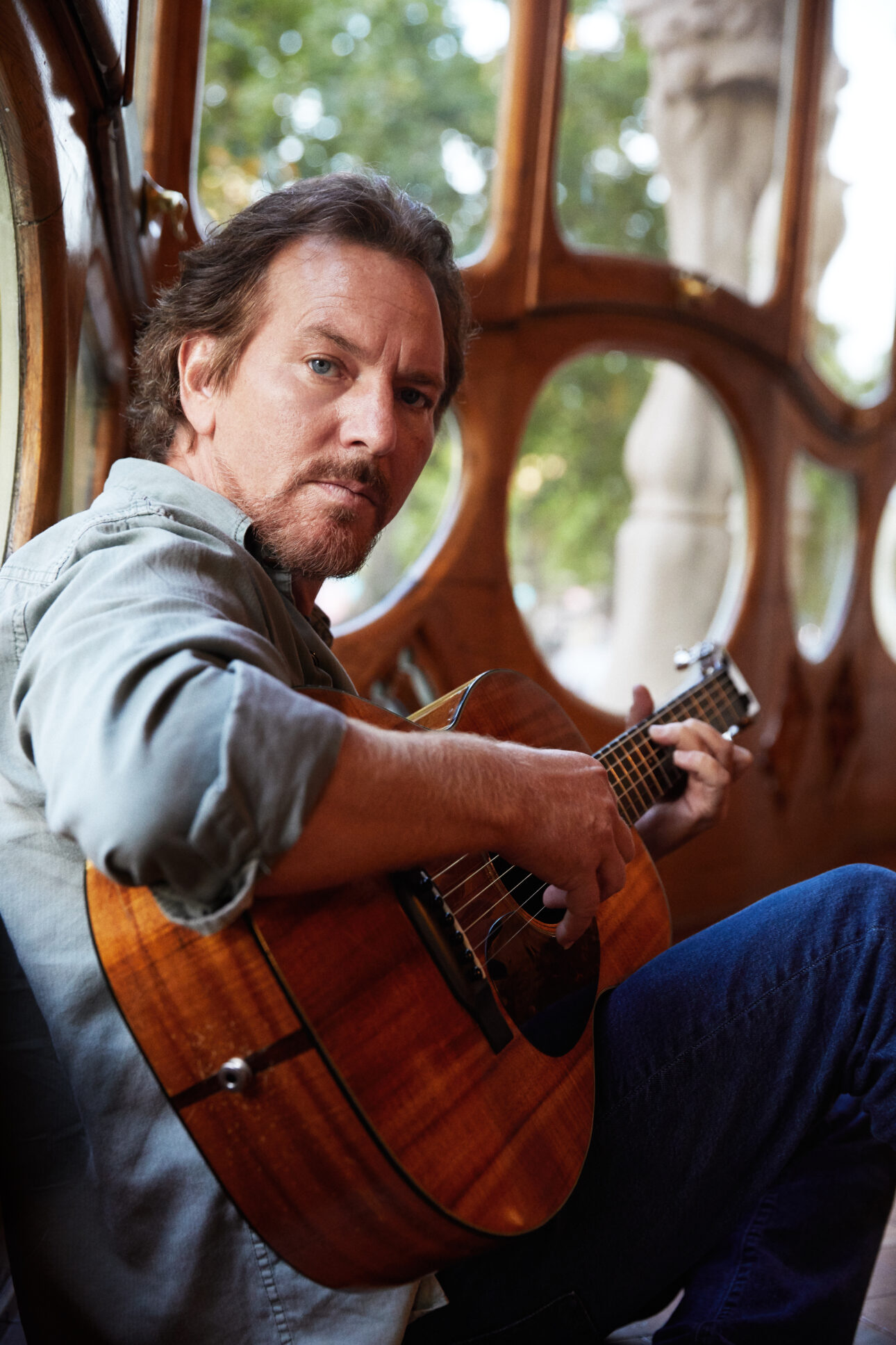 Eddie Vedder Unveils New Song ‘Long Way’ From New Album Earthling - SPIN
