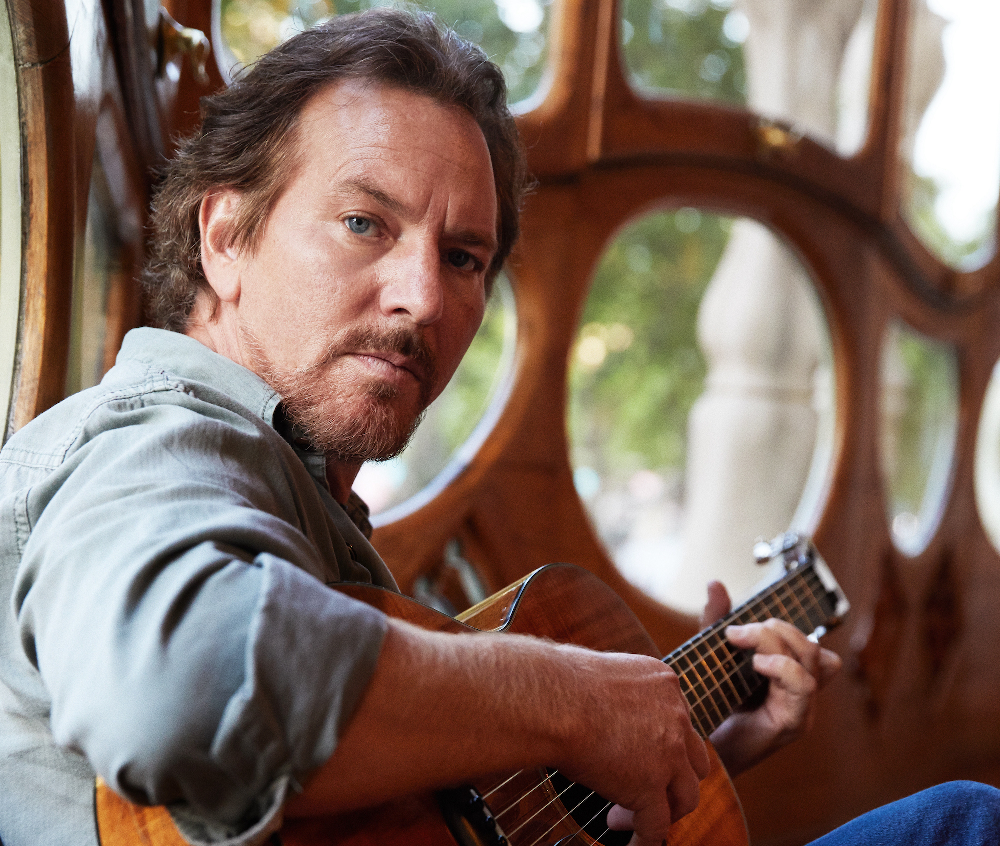 Eddie Vedder Confirms Stevie Wonder, Elton John, Ringo Starr Guest