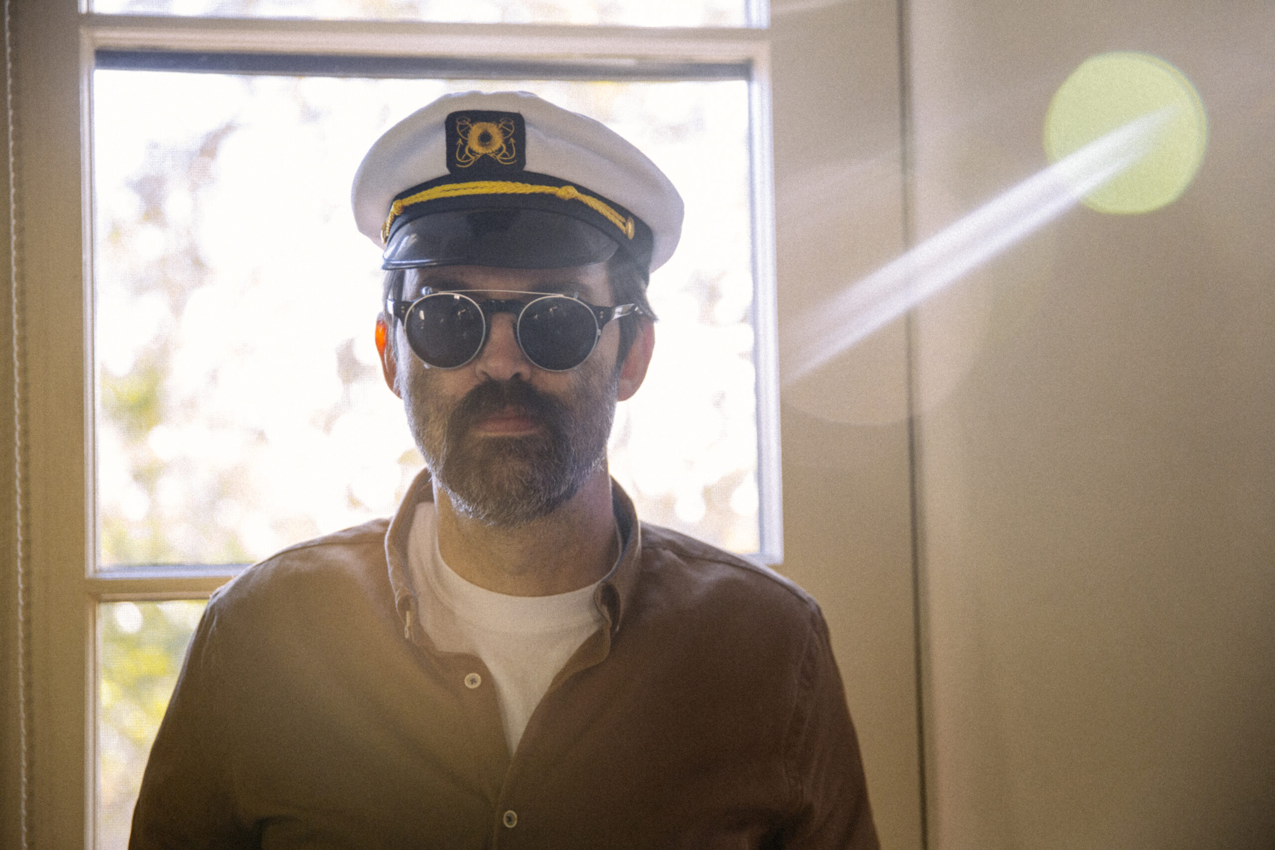 Eels Return With <i>Extreme Witchcraft,</i> Listen to 'Good Night on Earth'