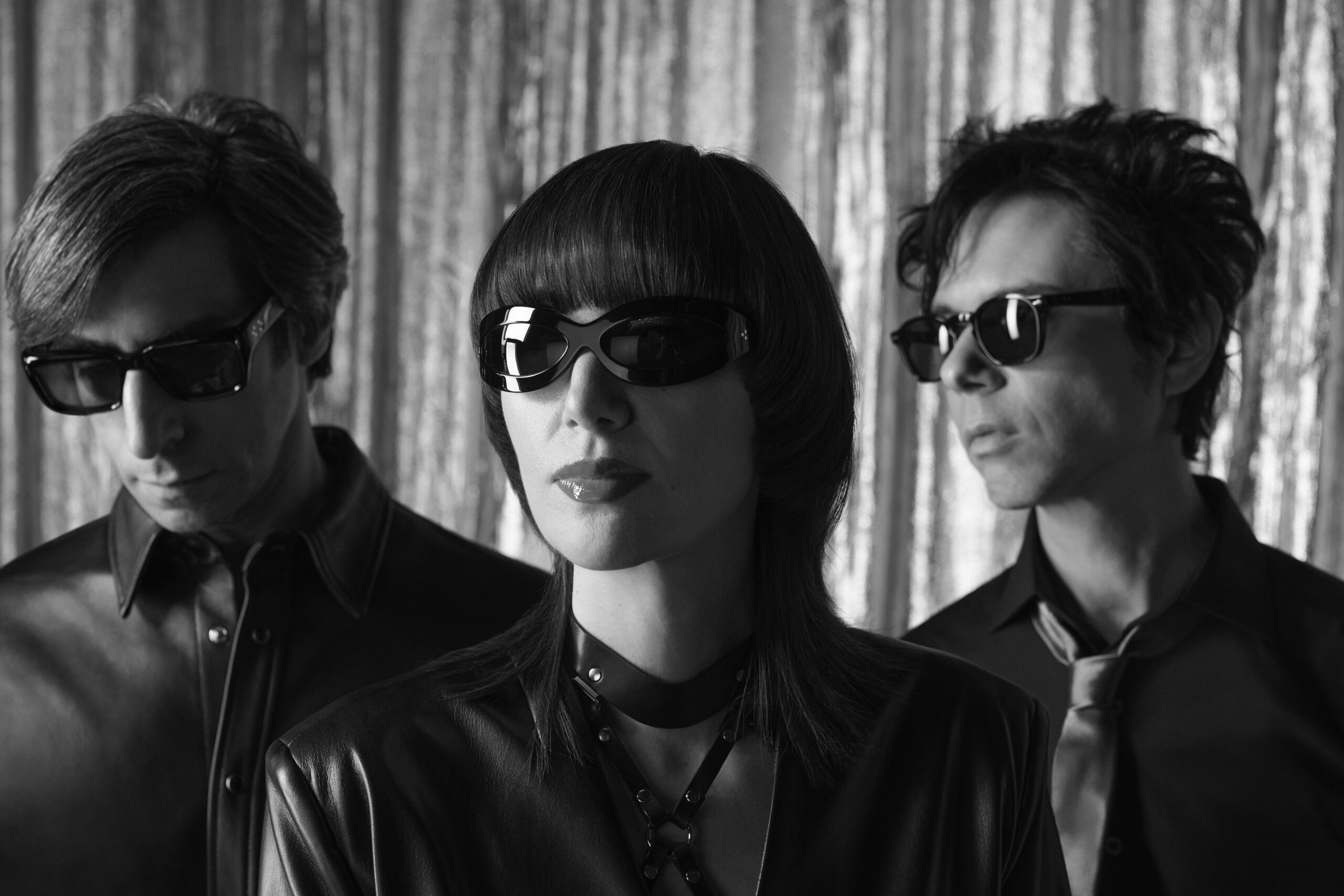 Yeah Yeah Yeahs Unveil ‘Blacktop’ Video, Spring/Summer season Tour