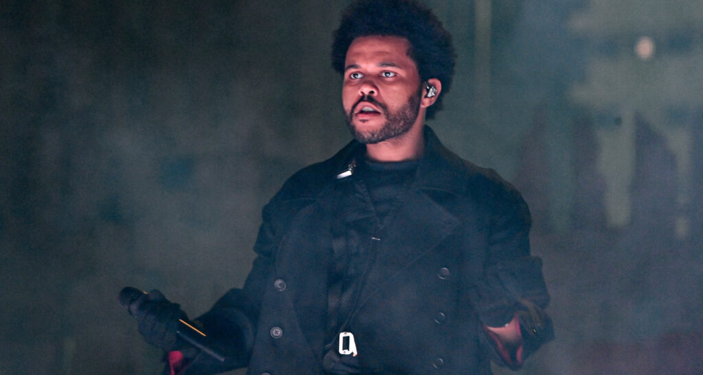 The Weeknd Ends Los Angeles Concert Early After Losing Voice