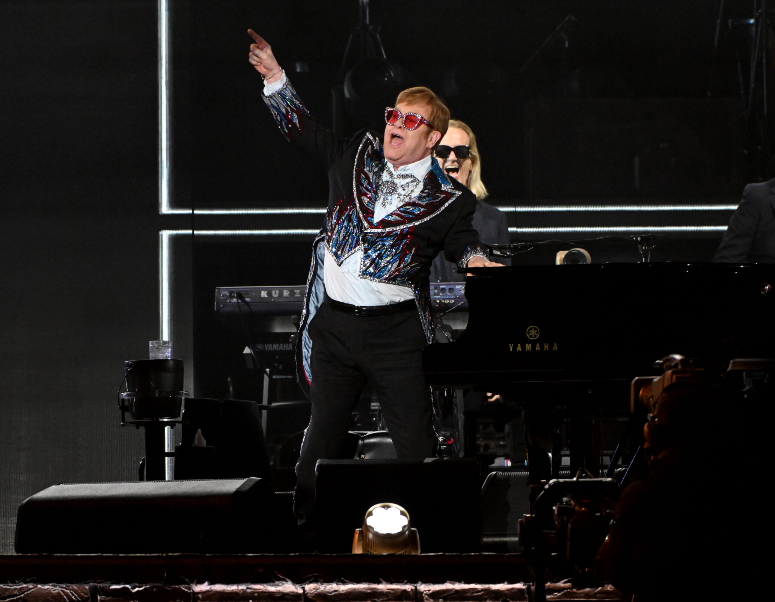 Relive Elton John's 1975 Dodger Stadium Concert - Slideshow - Vulture