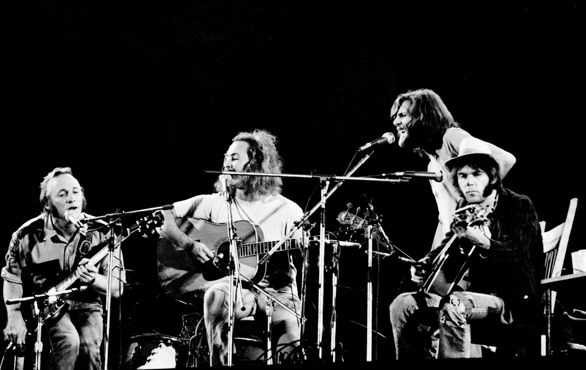 Crosby Stills Nash & Young 