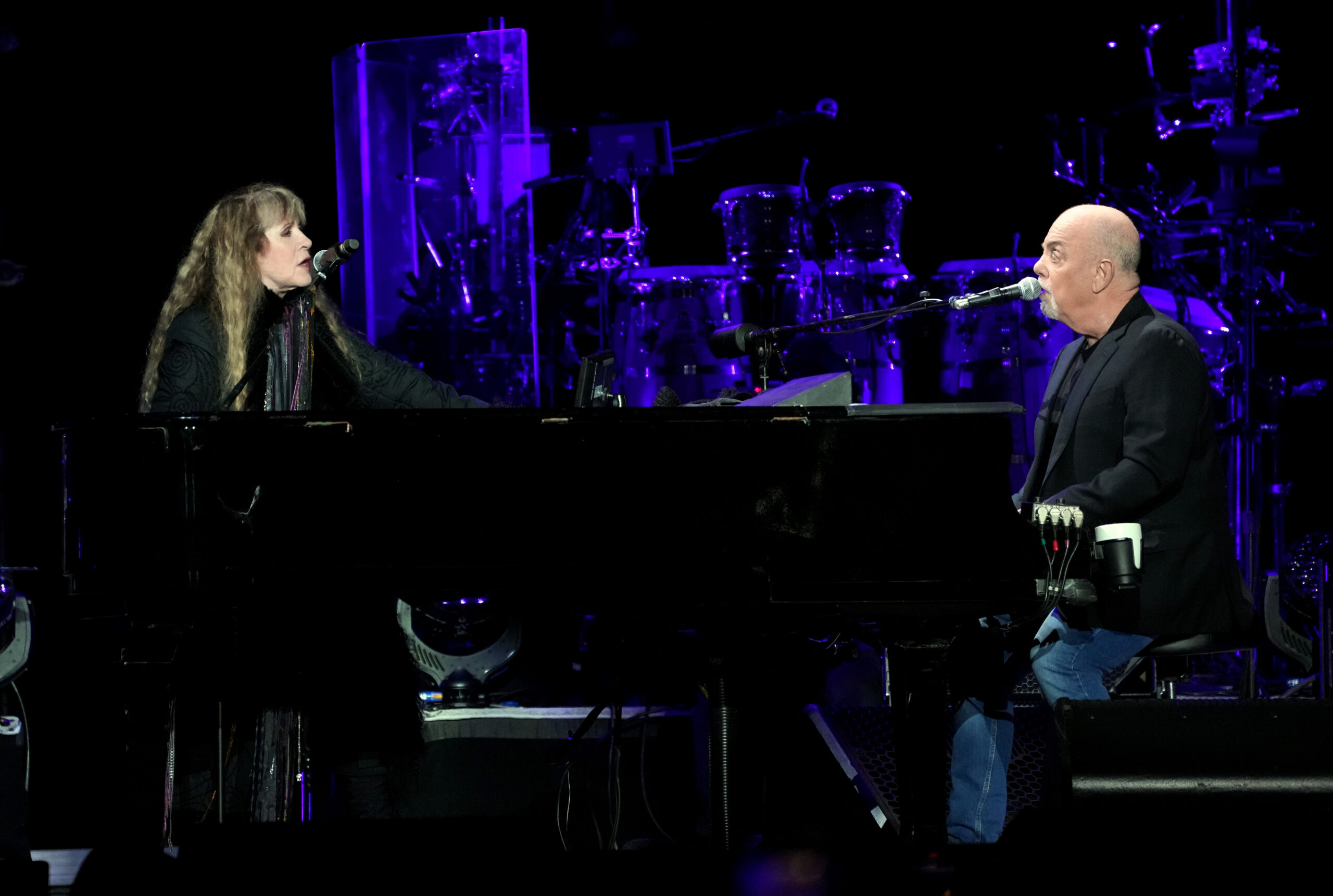Watch Billy Joel and Stevie Nicks Kick off CoHeadline Tour With Duet