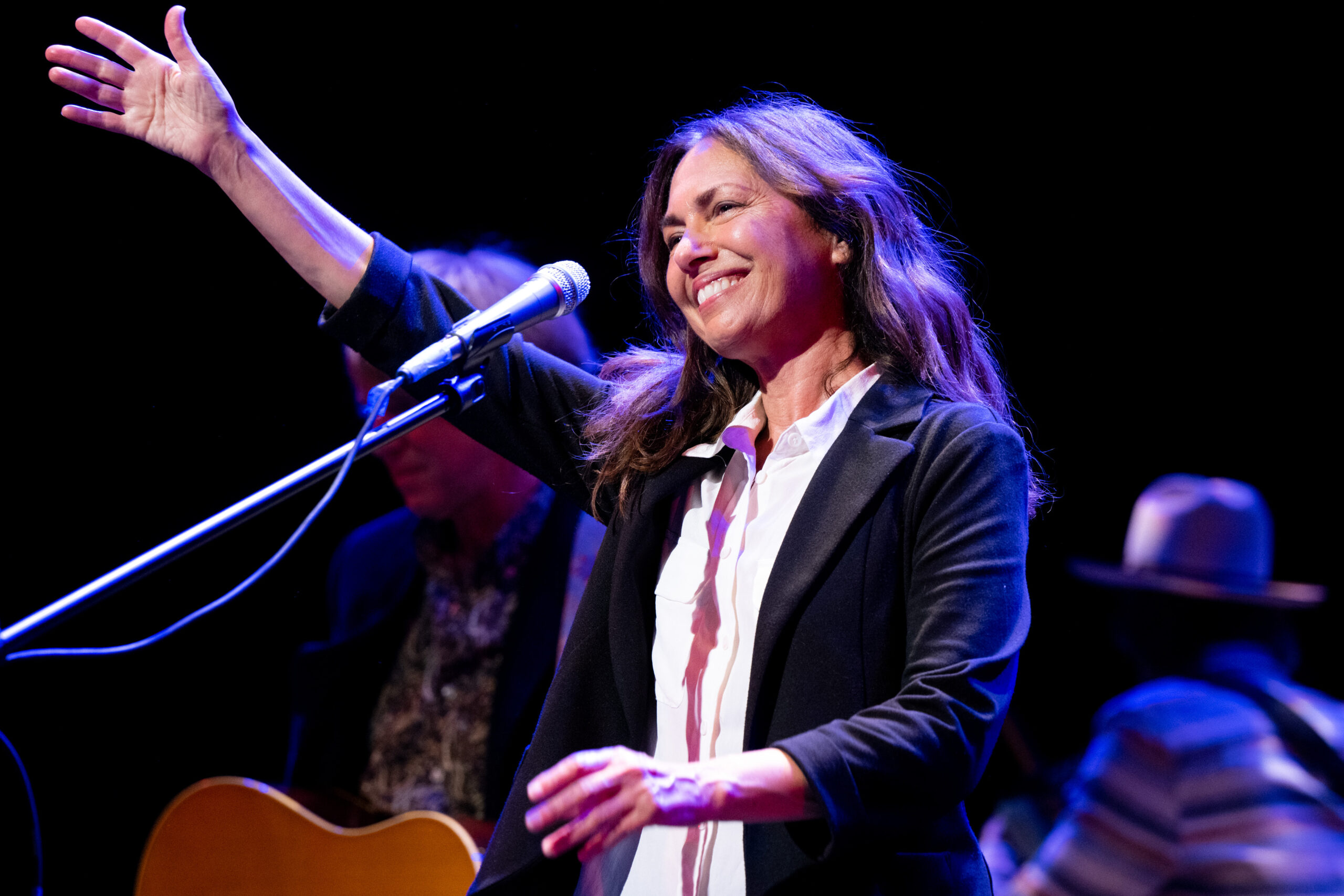 susanna hoffs tour dates 2023