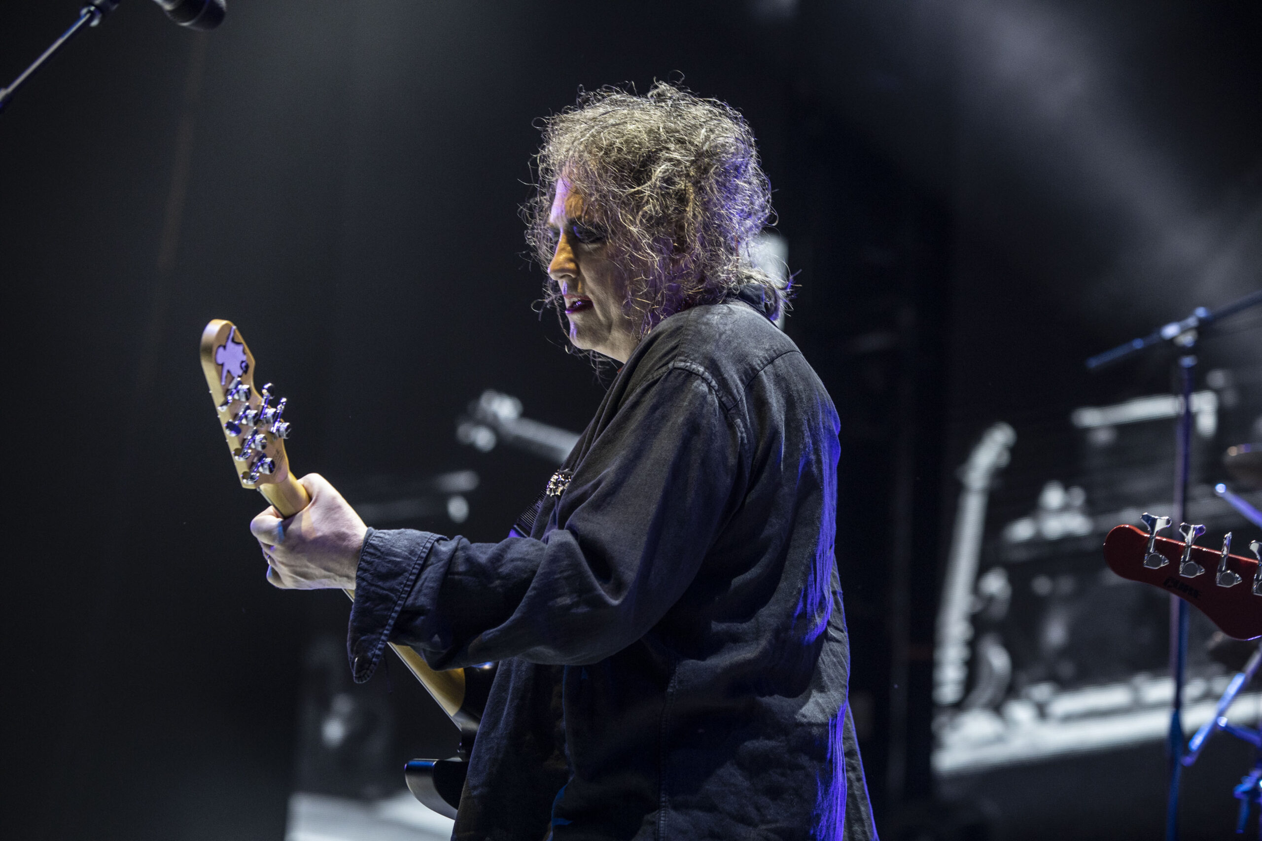 Watch The Cure Dust Off Two '80s Rarities At North American Tour Opener