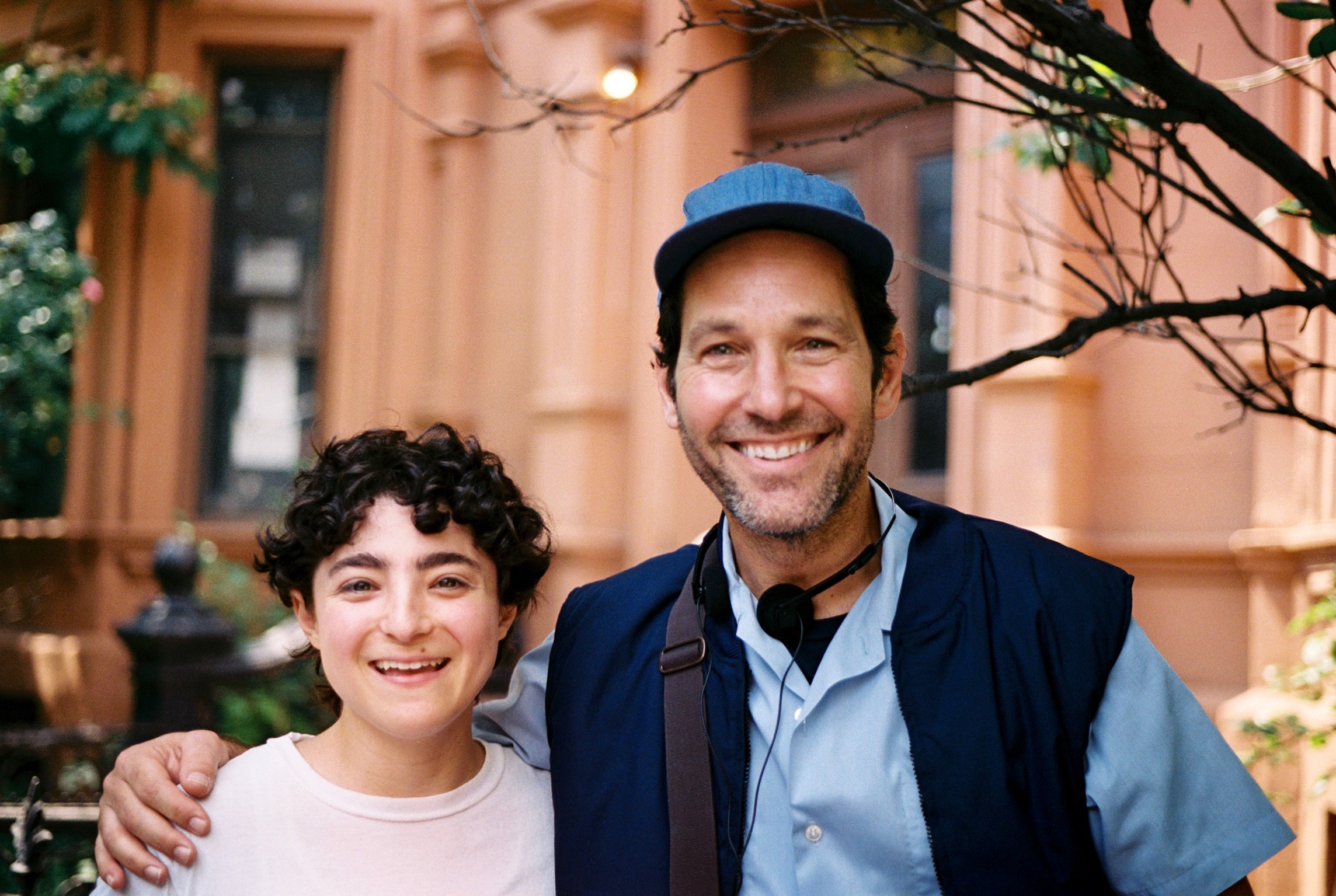 Claud Gets Chummy With Mailman Paul Rudd In 'A Good Thing' Video - SPIN