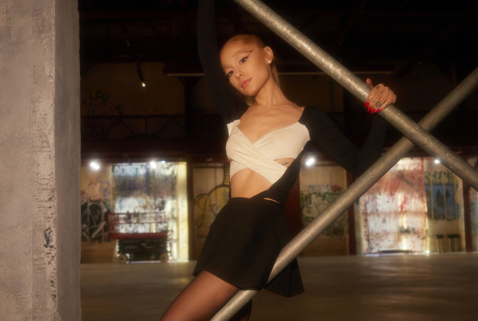 Ariana Grande Announces New Album, 'Eternal Sunshine' - SPIN