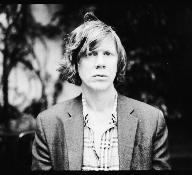 Thurston Moore (Credit: Vera Marmelo)