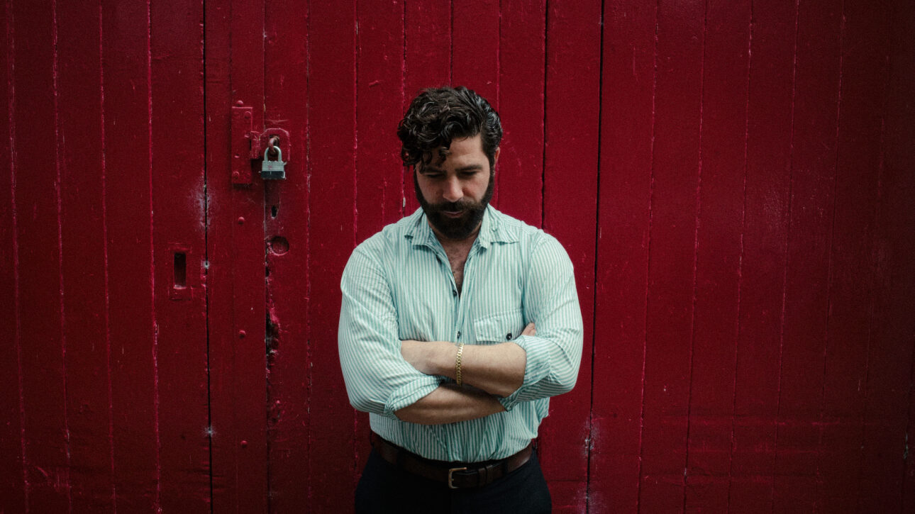 That's All That's Left in the End': Yannis Philippakis Ponders Music,  Mortality, and the Power of 'Making Something' - SPIN