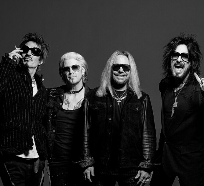 Mötley Crüe (Credit Ross Halfin)