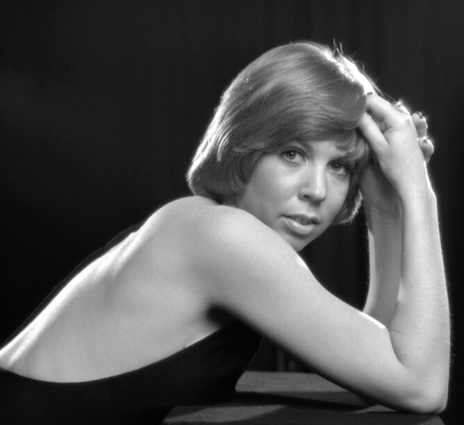 Vicki Lawrence in 1973, the year she released her album (and its title track) 'The Night the Lights Went Out in Georgia.' (Credit: CBS via Getty Images)