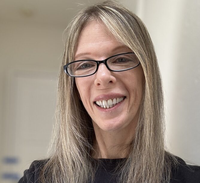 Jackie Fox