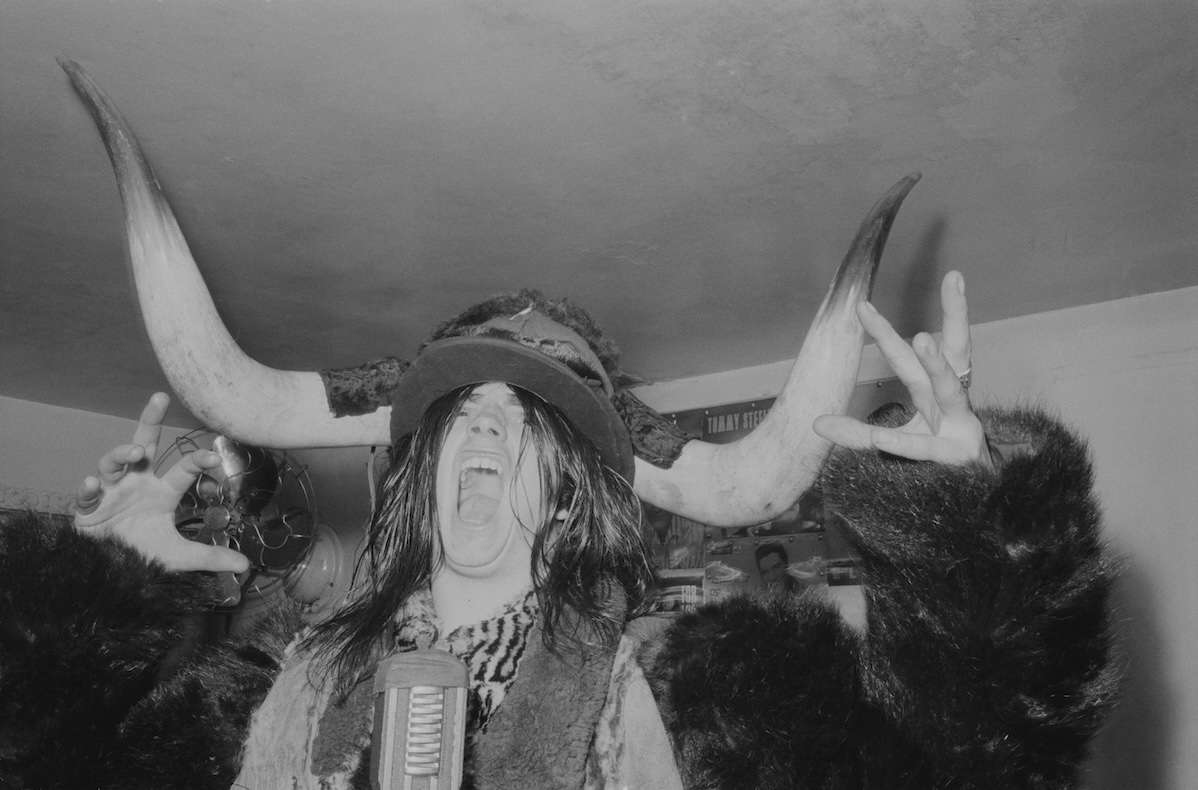 Screaming Lord Sutch wearing his buffalo horns in 1960. (Credit: Frank Martin/BIPS/Hulton Archive/Getty Images)