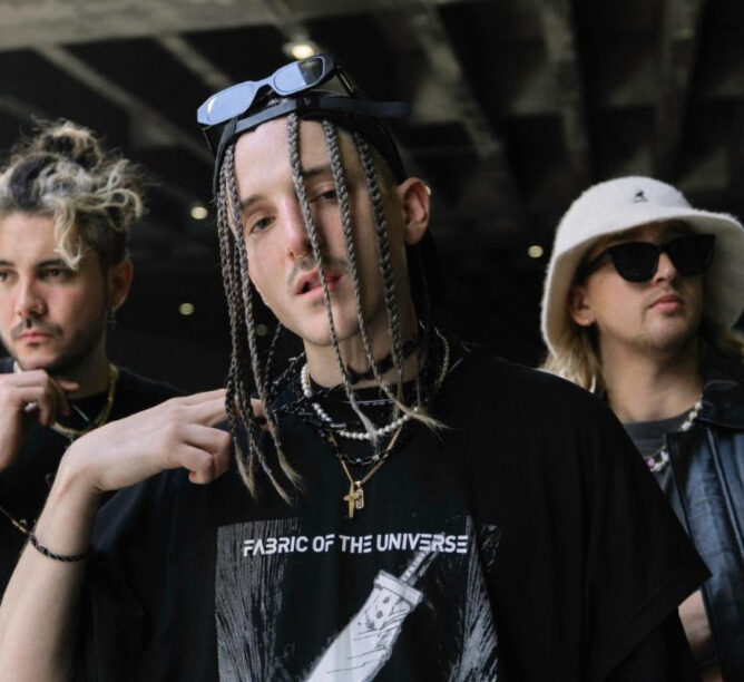 Chase Atlantic (Credit: Jordan Knight)