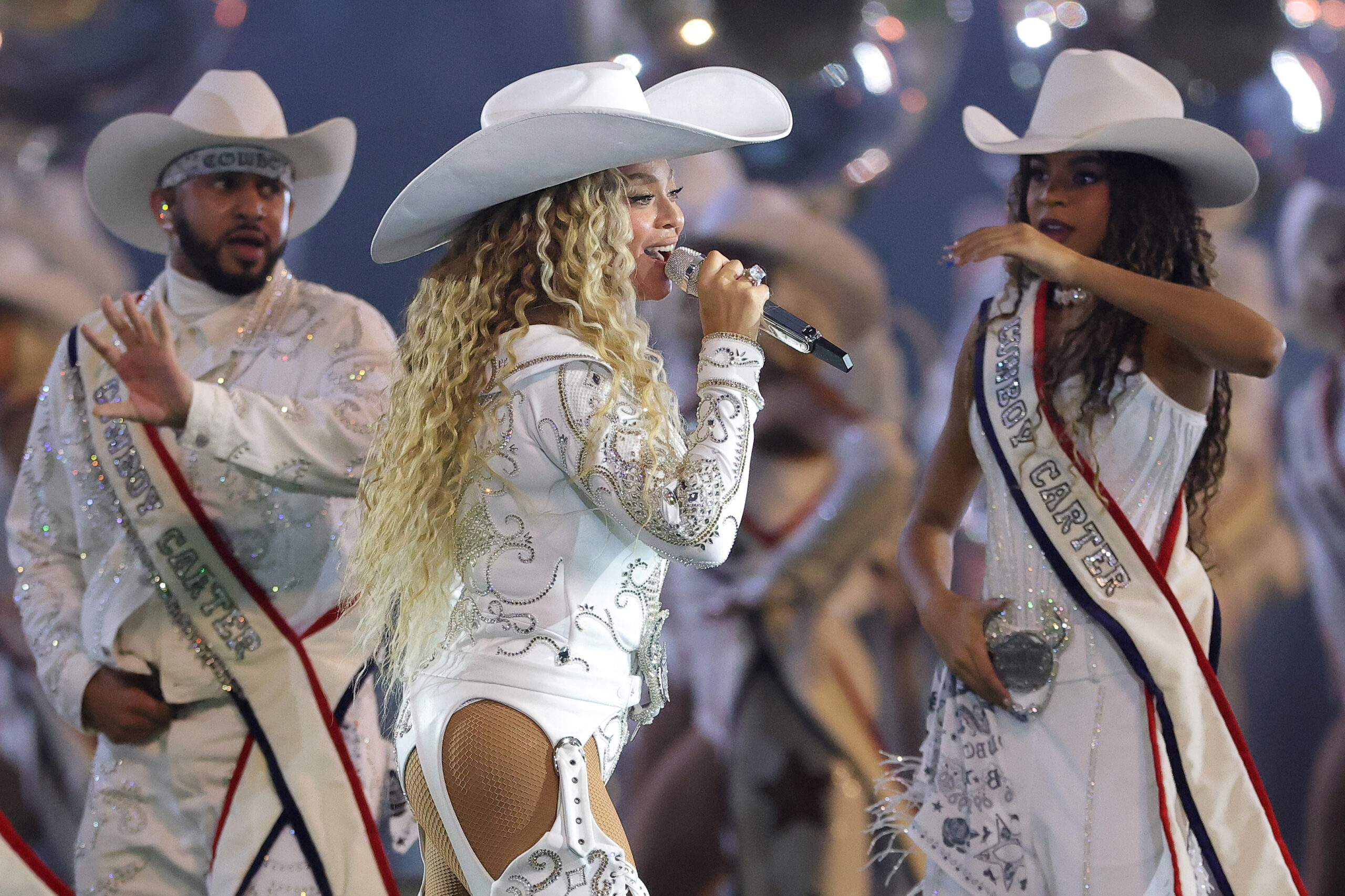 Beyoncé Debuts ‘Cowboy Carter’ Cuts At NFL Halftime Show