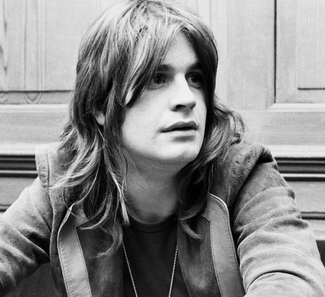 Ozzy Osbourne of Black Sabbath in 1975. (Credit: Ian Dickson/Redferns)