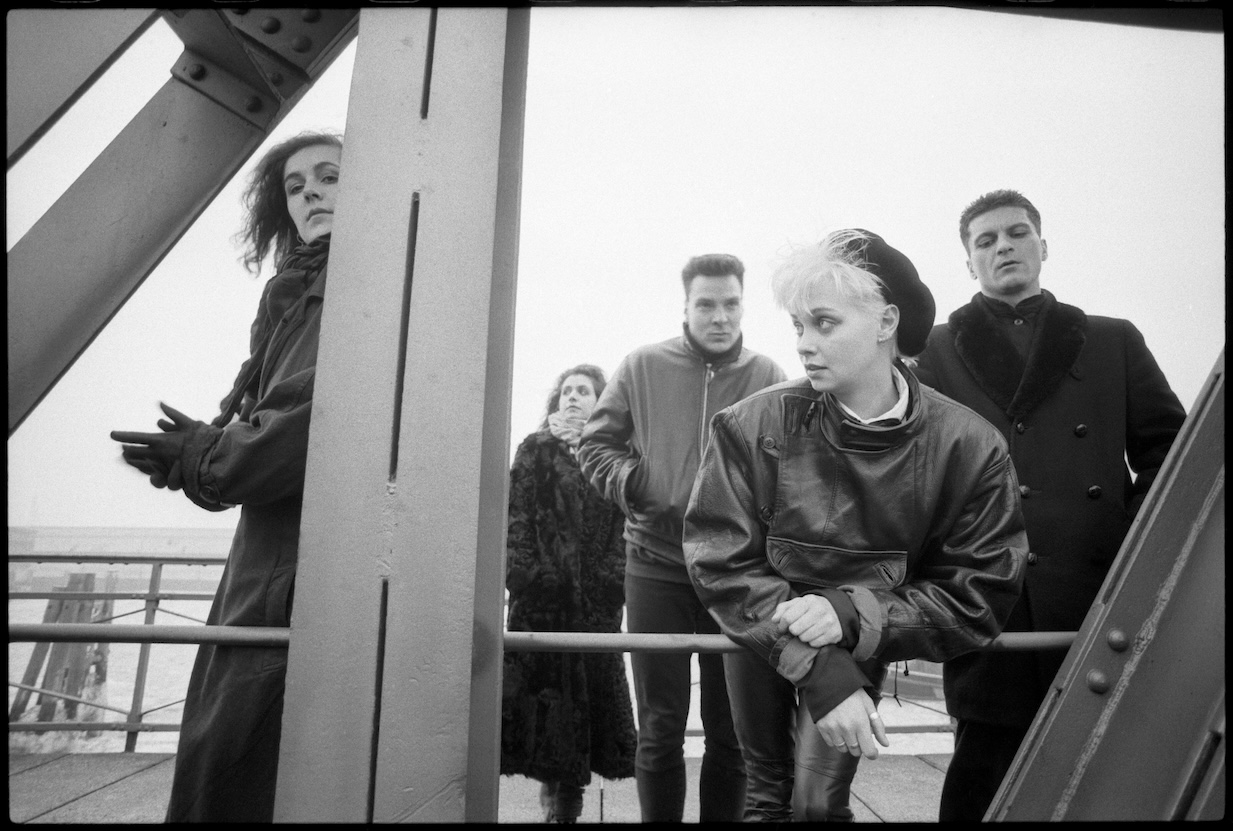 The Gift That Keeps on Giving: Exploring Xmal Deutschland’s 4AD Era