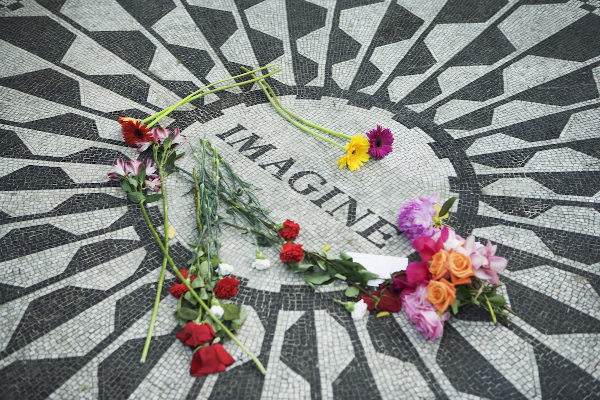 The Strawberry Fields Memorial to John Lennon in Central Park, New York City (Credit: 	Medioimages/Photodisc)