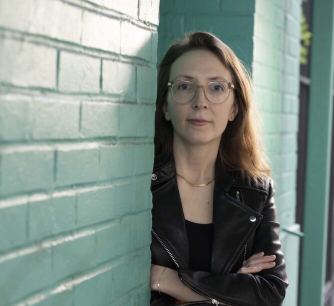 Mary Halvorson (Credit: Elena Olivo)