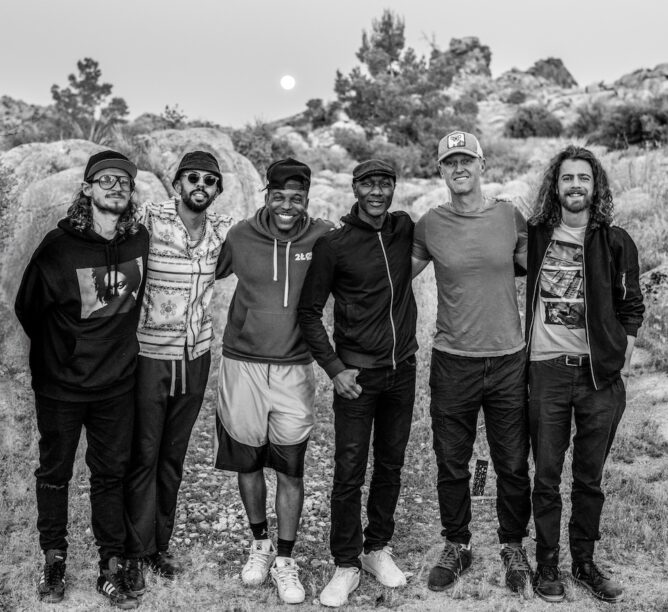 2ŁØT and Aloe Blacc (Credit: Mike Lurie)