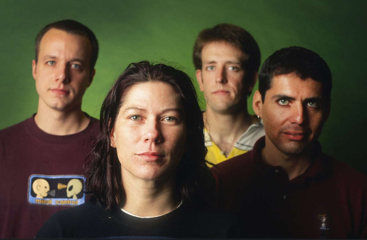 Kim Deal, Nate Farley, Luis Lerma, and Jim MacPherson of the Amps in 1995. (Credit: gie Knaeps/Getty Images)