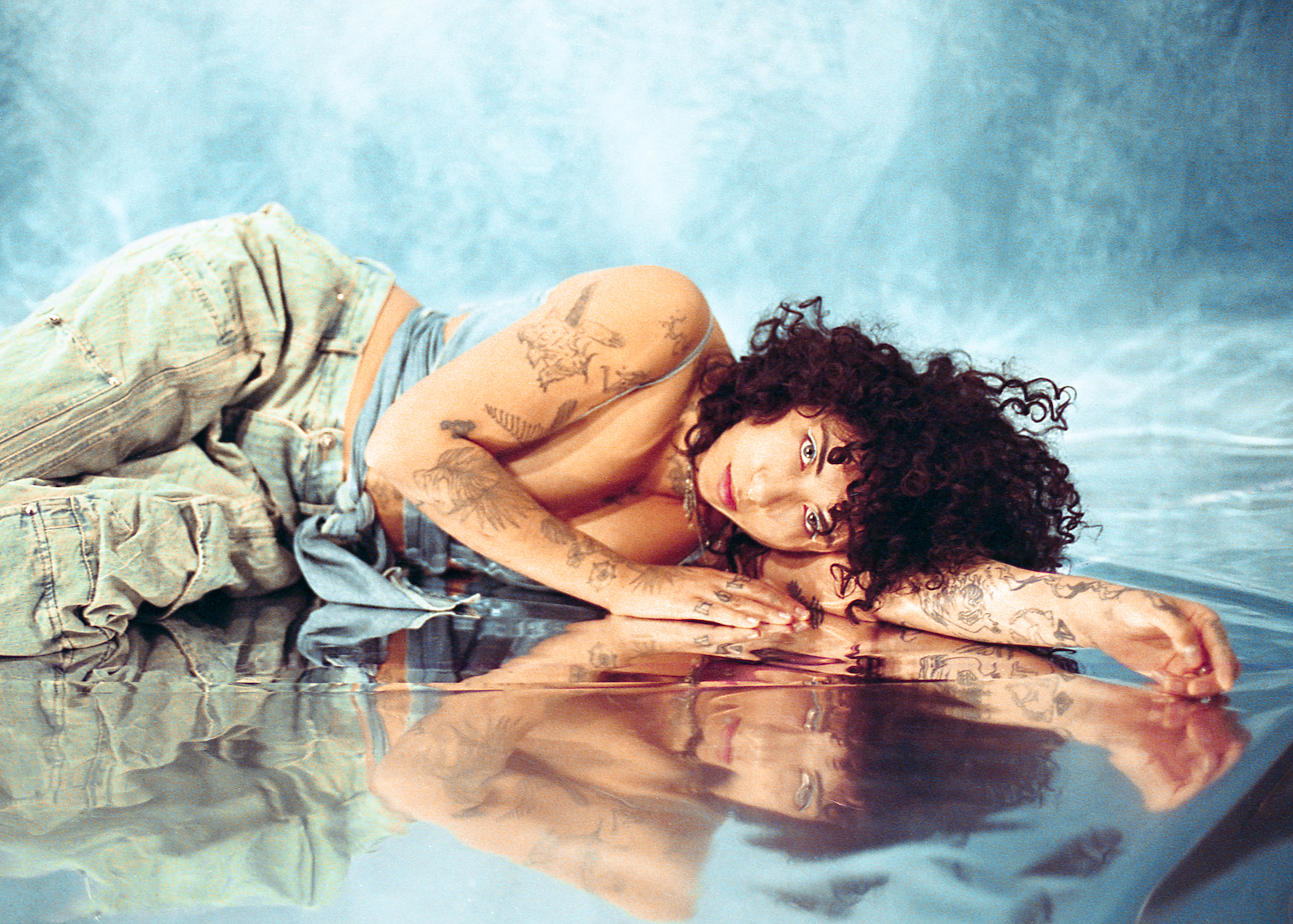 Indigo De Souza Finds Herself on the ‘Precipice’