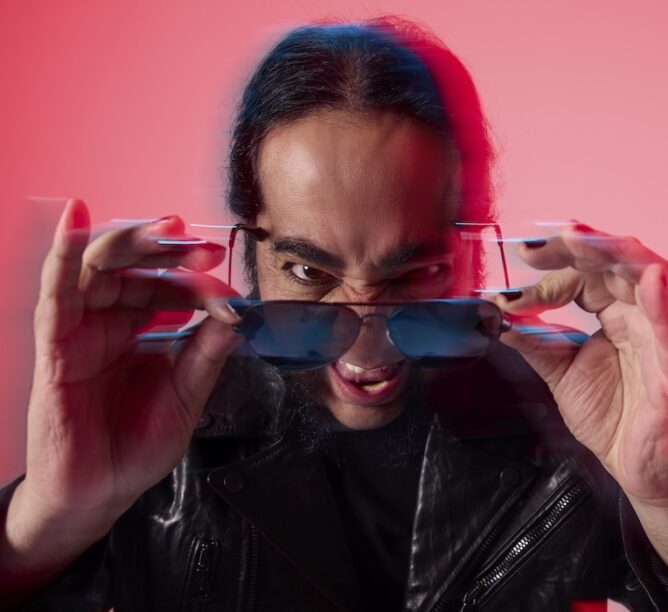 Daron Malakian. (Credit: Travis Shinn)