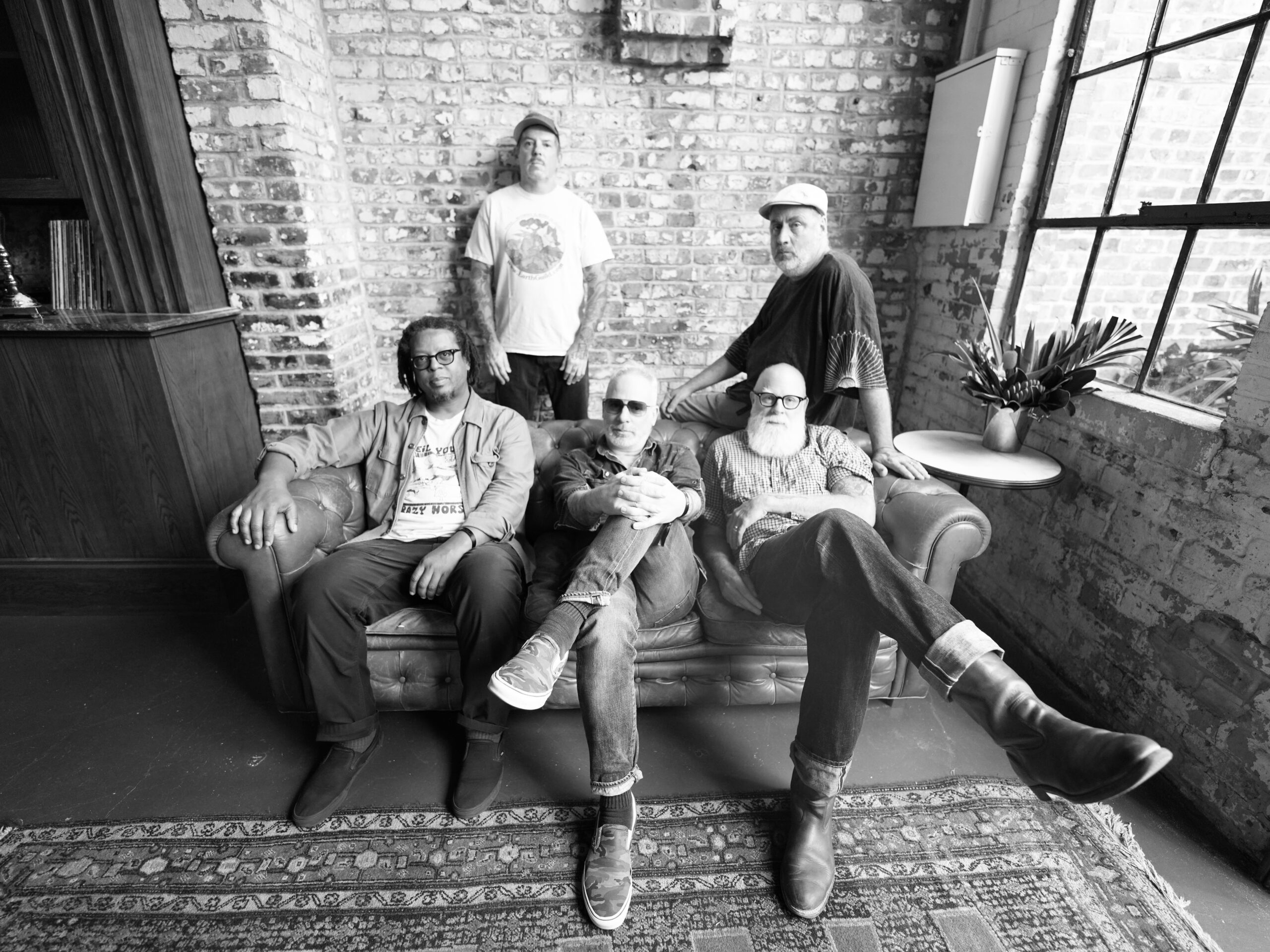 Tortoise's Slow, Steady Roll Continues On 'Touch'