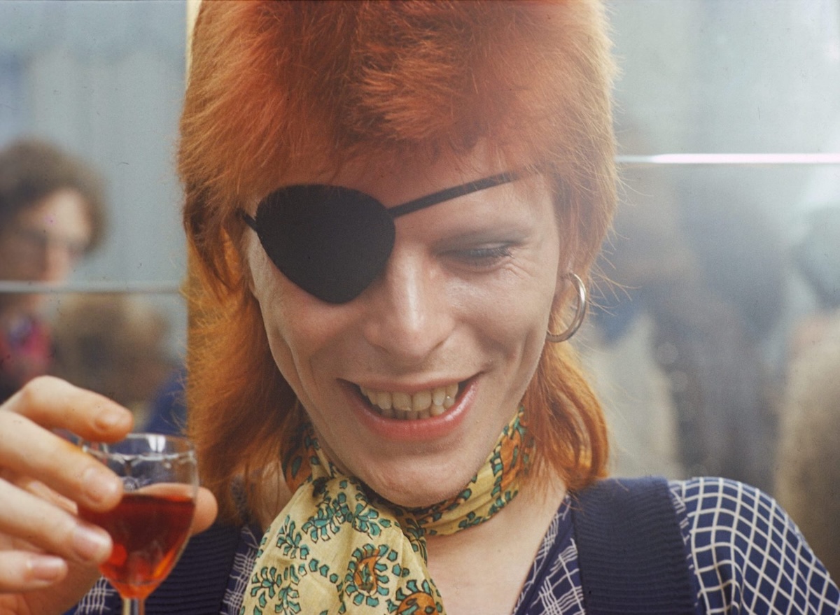 David Bowie In 1974. (Credit: Gijsbert Hanekroot/Redferns)