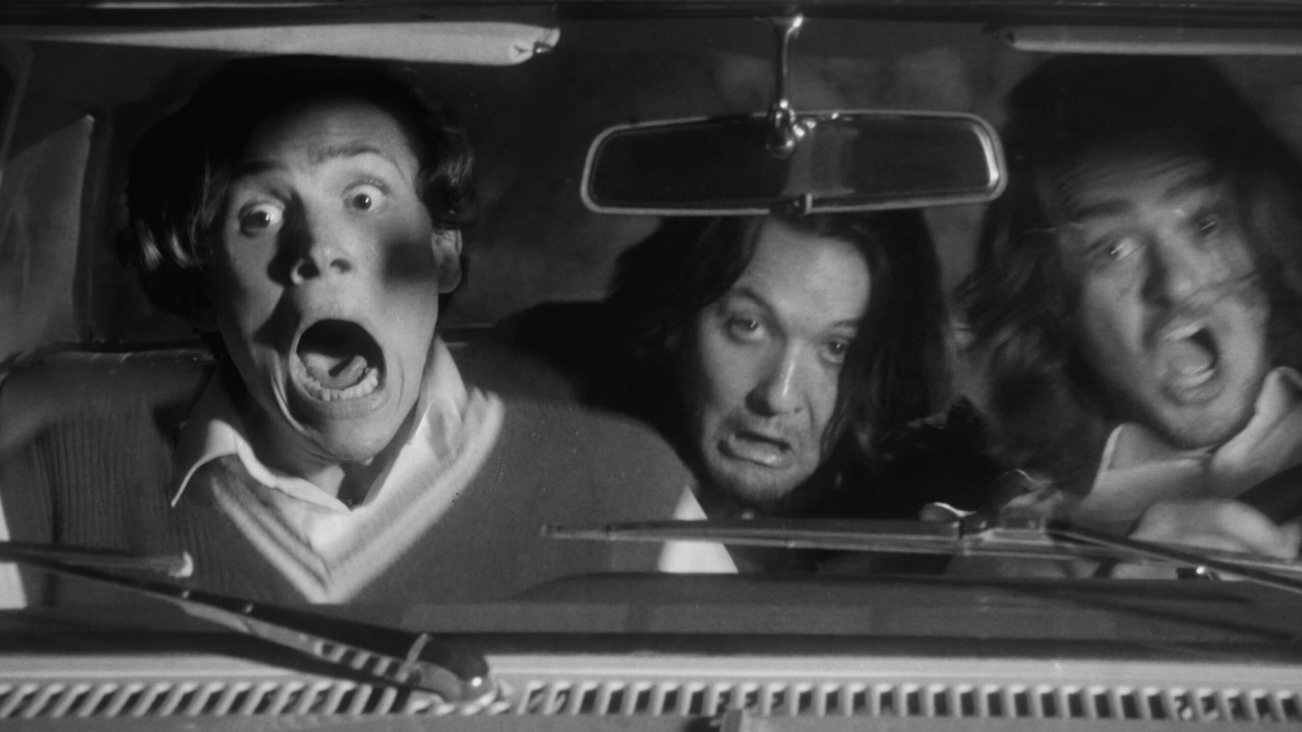 Video Premiere: Sitting on Saturn’s “Ghouls”