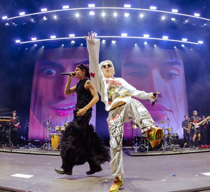 Ca7riel and Paco Armoros perform at III Points Miami. (Credit: Adi Adinayev for III Points)